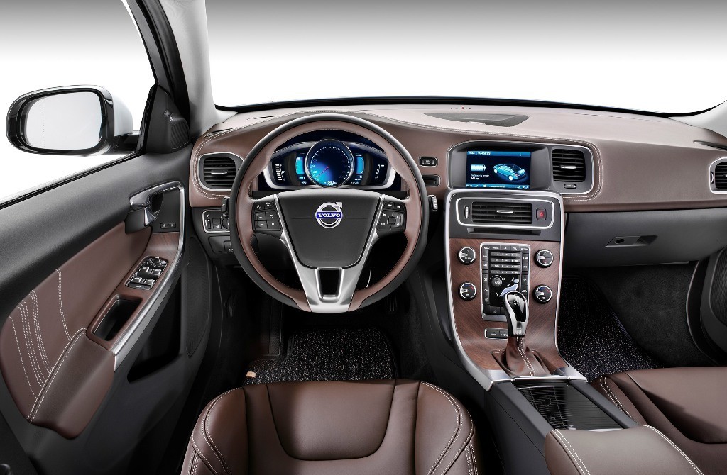 VOLVO S60L PHEV CONCEPT, foto 4