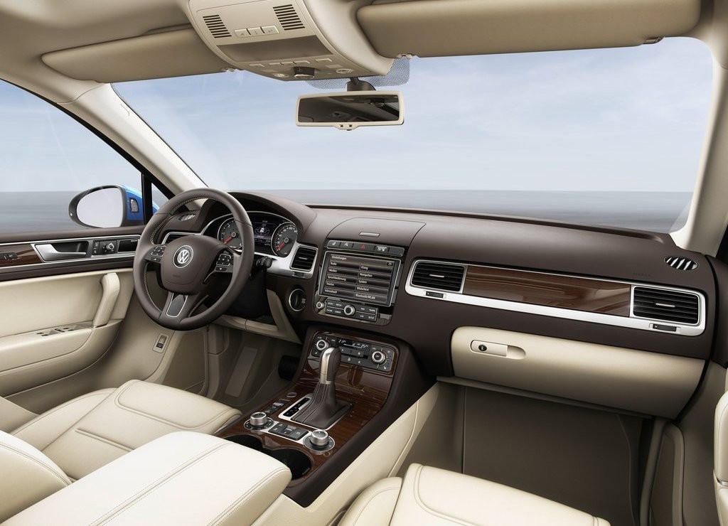 VOLKSWAGEN NOVO TOUAREG, foto 31