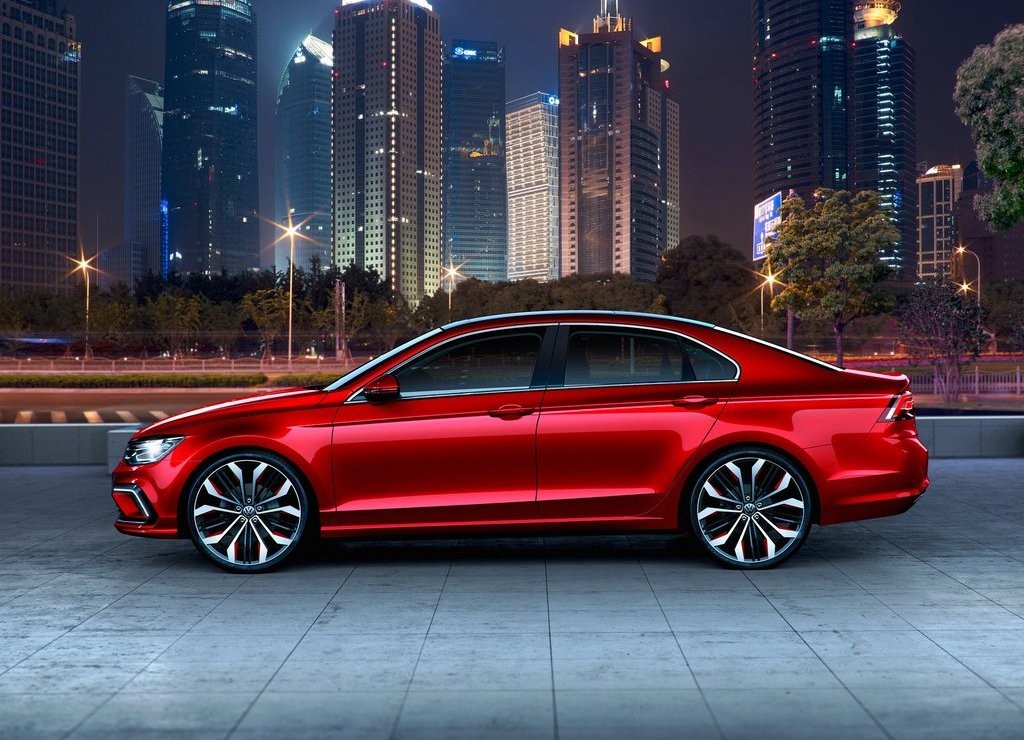 VOLKSWAGEN NEW MIDSIZE COUPE CONCEPT, foto 3