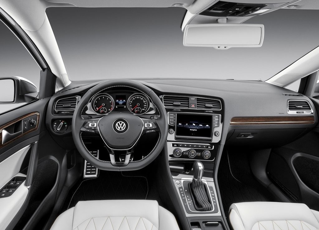 VOLKSWAGEN NEW MIDSIZE COUPE CONCEPT, foto 12