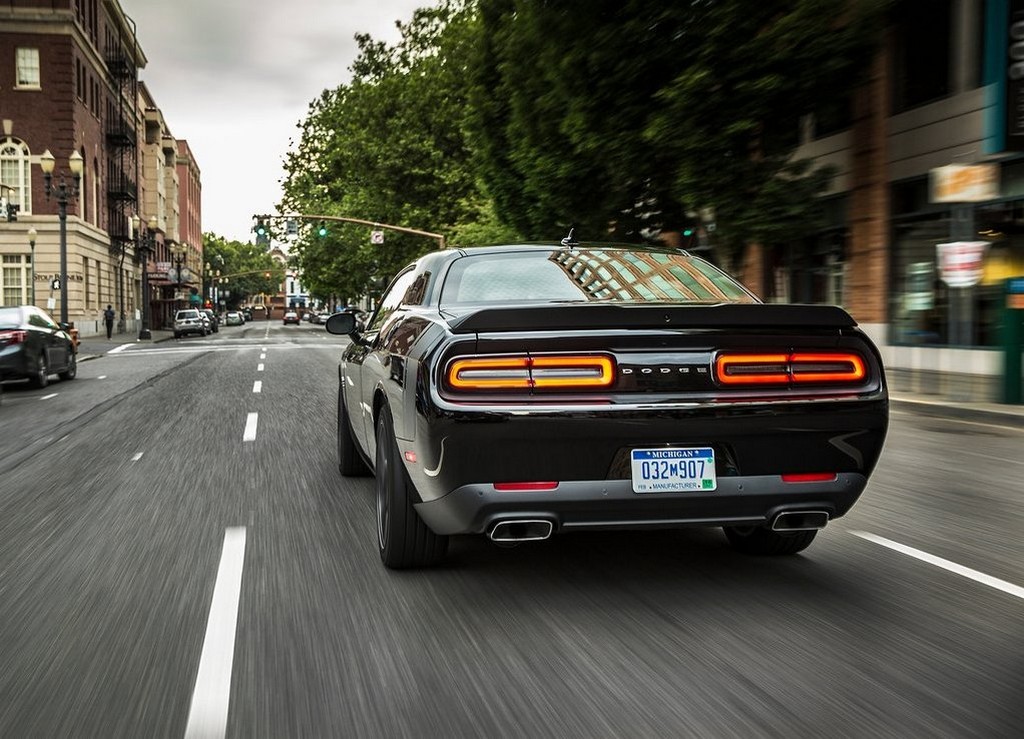 DODGE CHALLENGER, foto 188