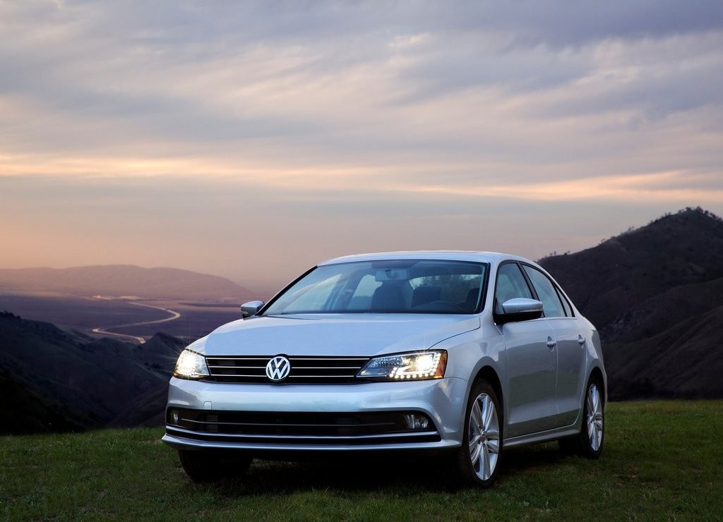 VOLKSWAGEN NOVO JETTA, foto 2