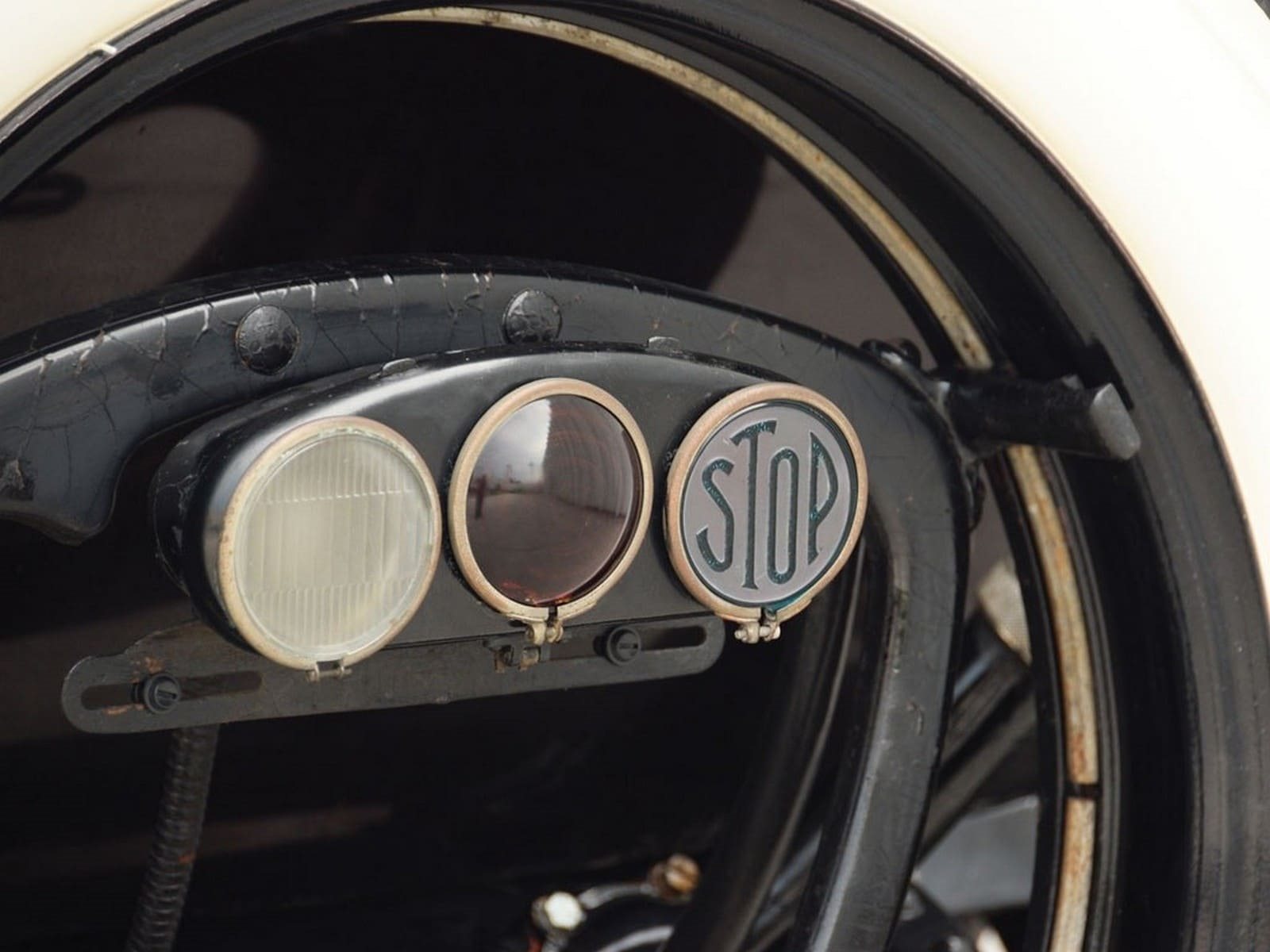 CADILLAC V-63 TOURING, foto 4