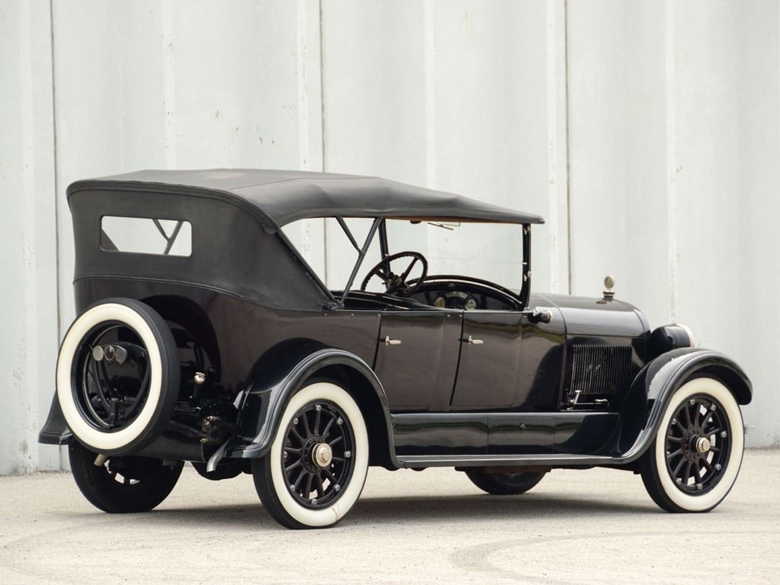 CADILLAC V-63 TOURING, foto 6