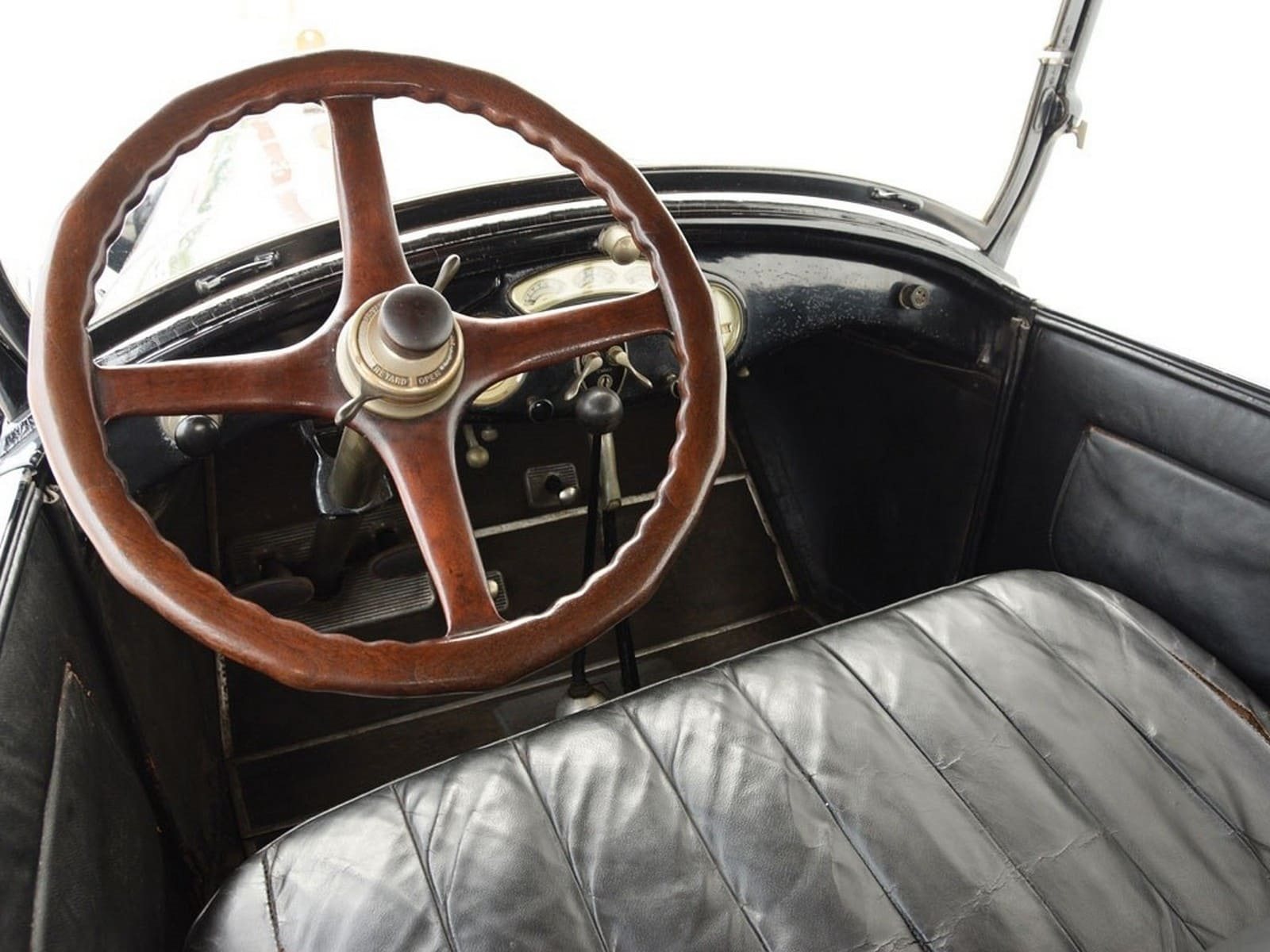 CADILLAC V-63 TOURING, foto 7
