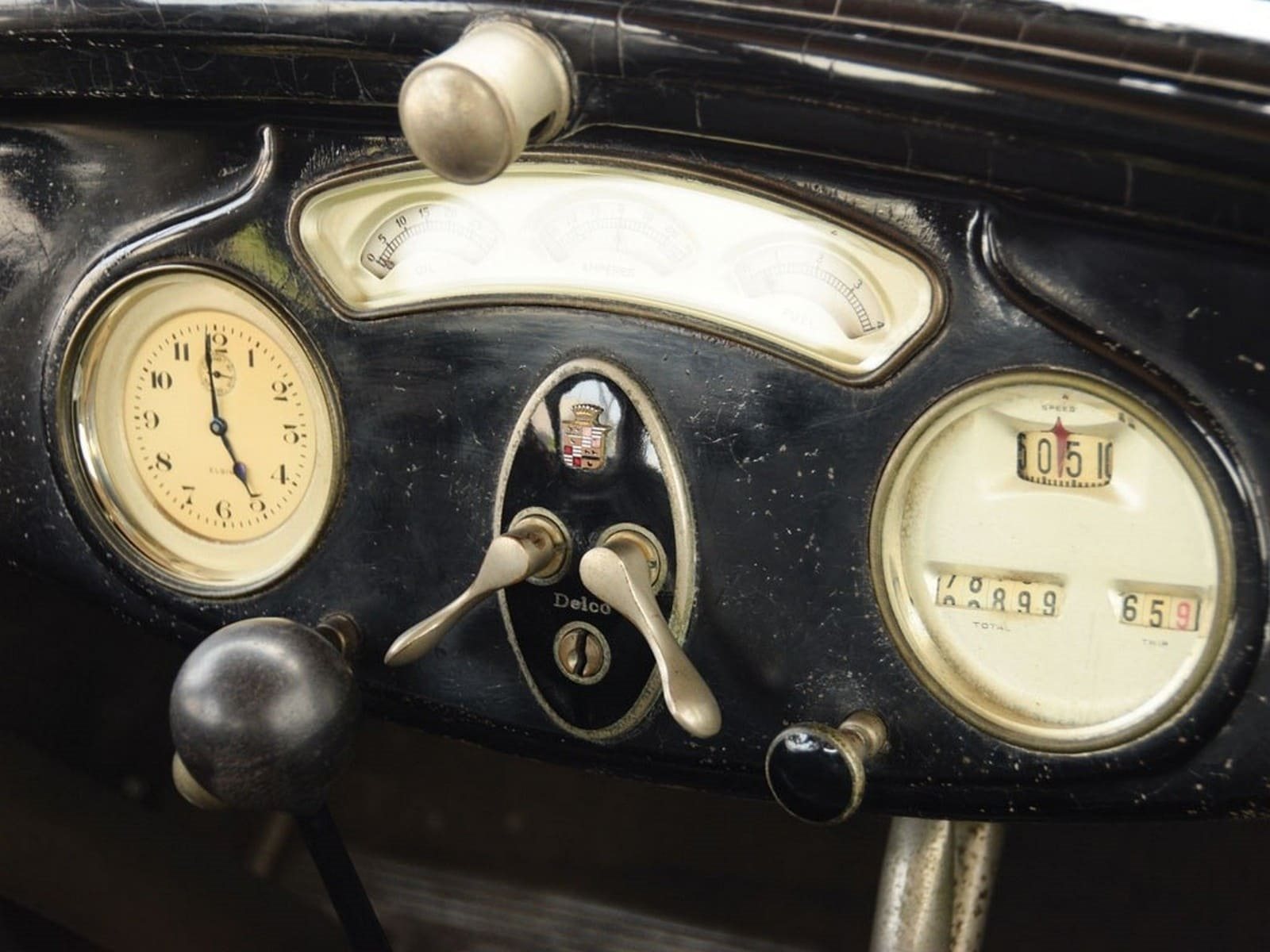 CADILLAC V-63 TOURING, foto 9