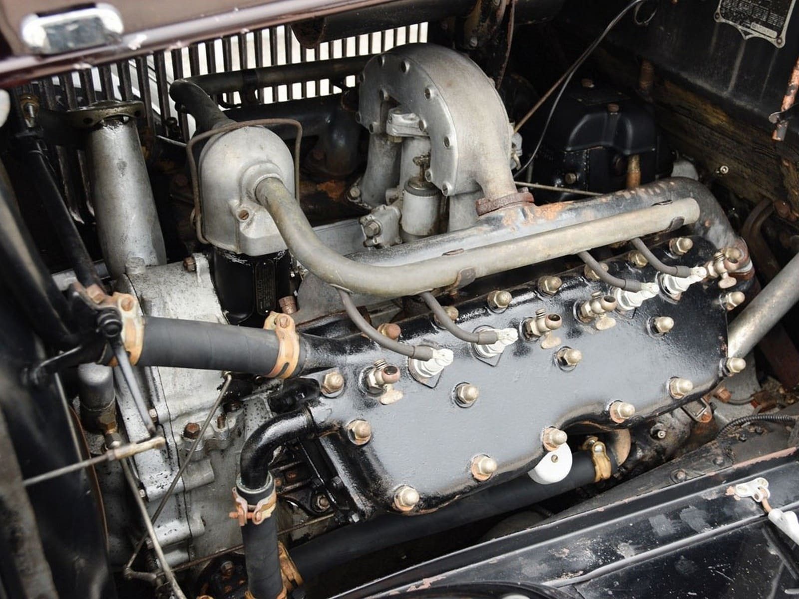 CADILLAC V-63 TOURING, foto 11