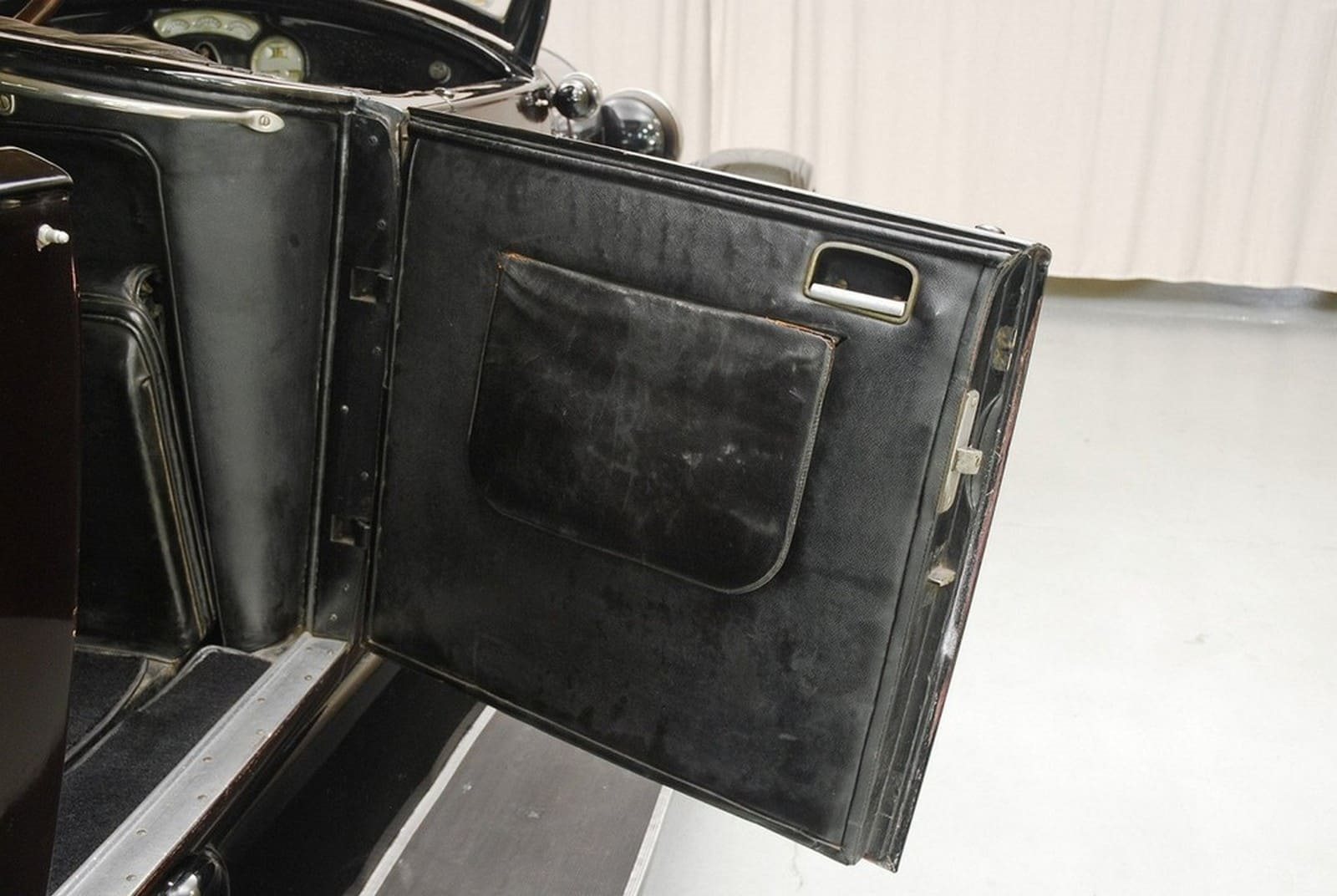 CADILLAC V-63 TOURING, foto 26