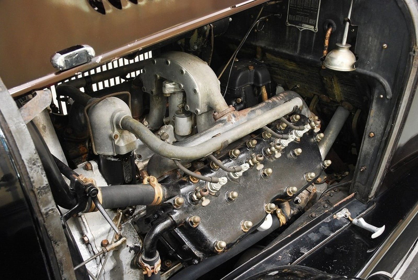 CADILLAC V-63 TOURING, foto 27