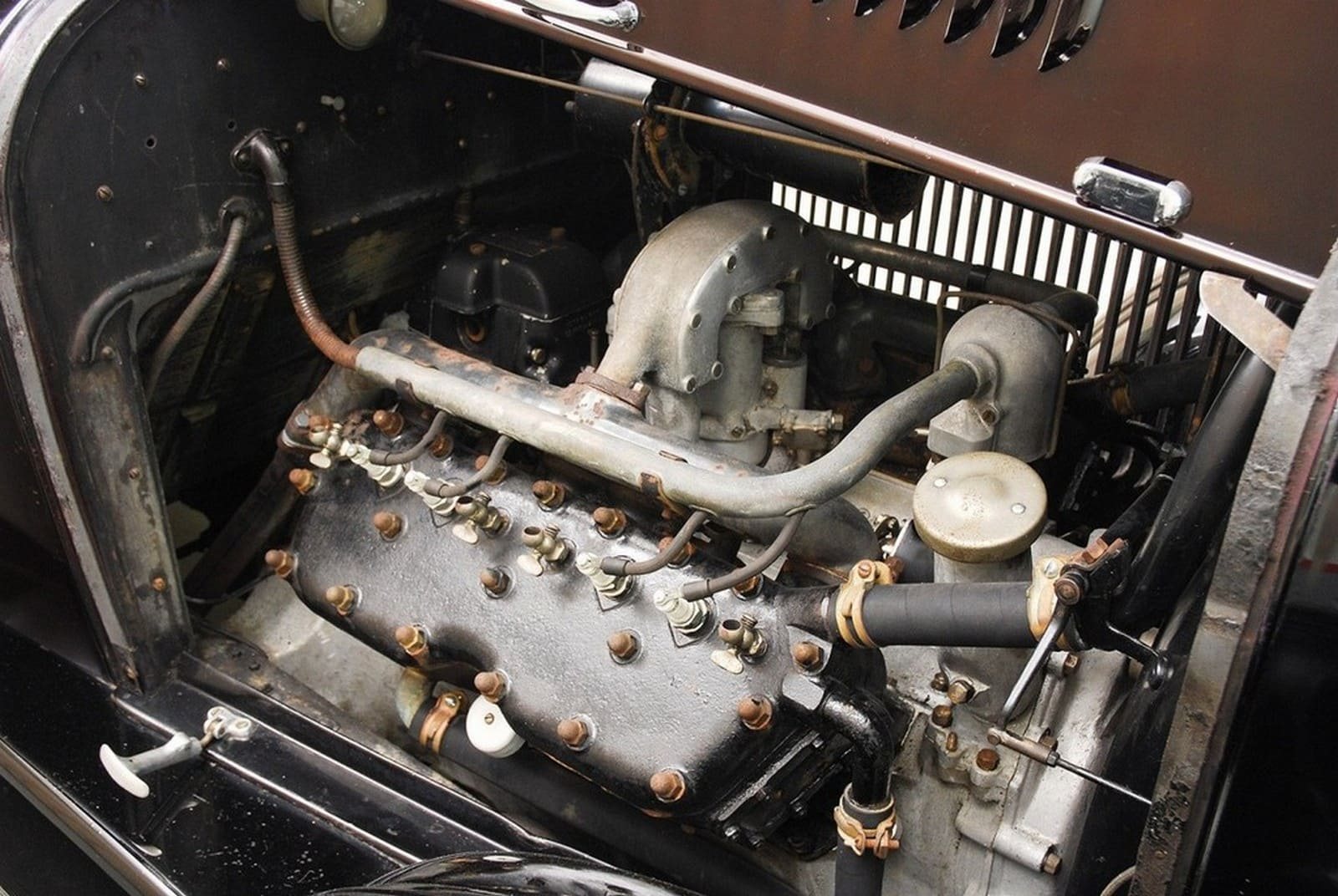 CADILLAC V-63 TOURING, foto 28