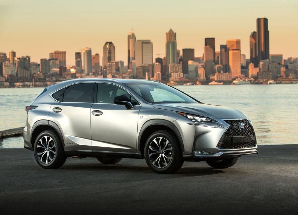 LEXUS NX, foto 2