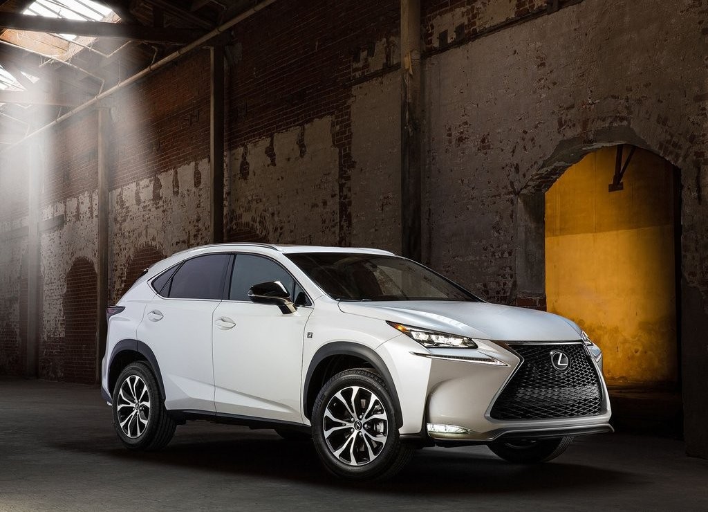 LEXUS NX, foto 4