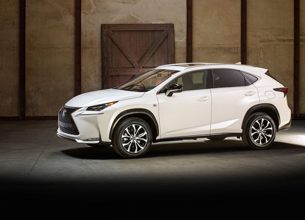 LEXUS NX, foto 23