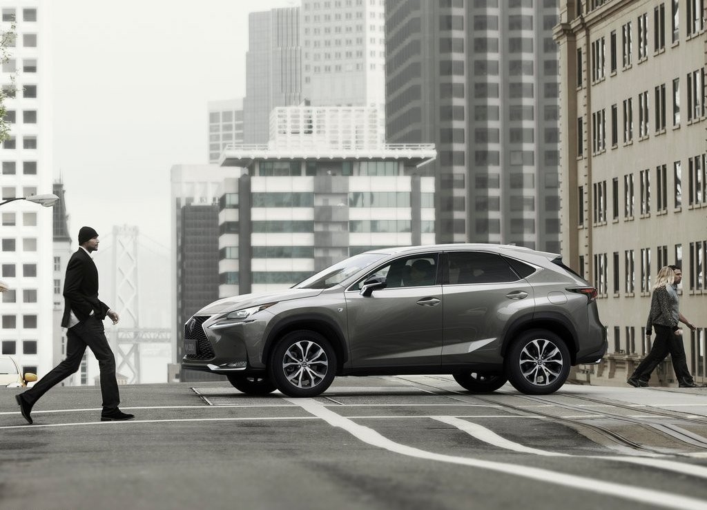 LEXUS NX, foto 77