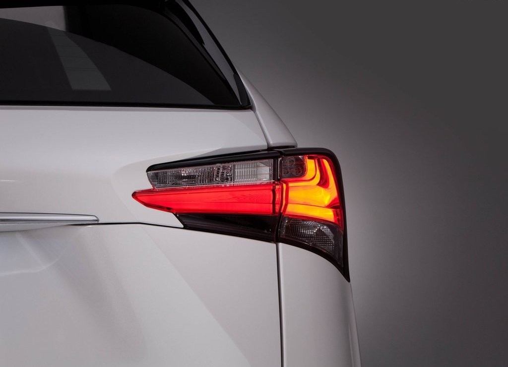 LEXUS NX, foto 184