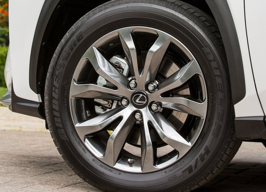 LEXUS NX, foto 197