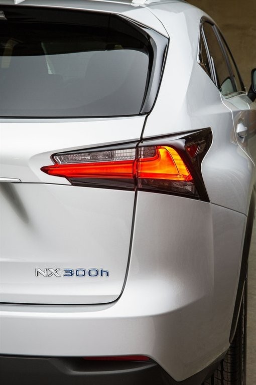 LEXUS NX, foto 233