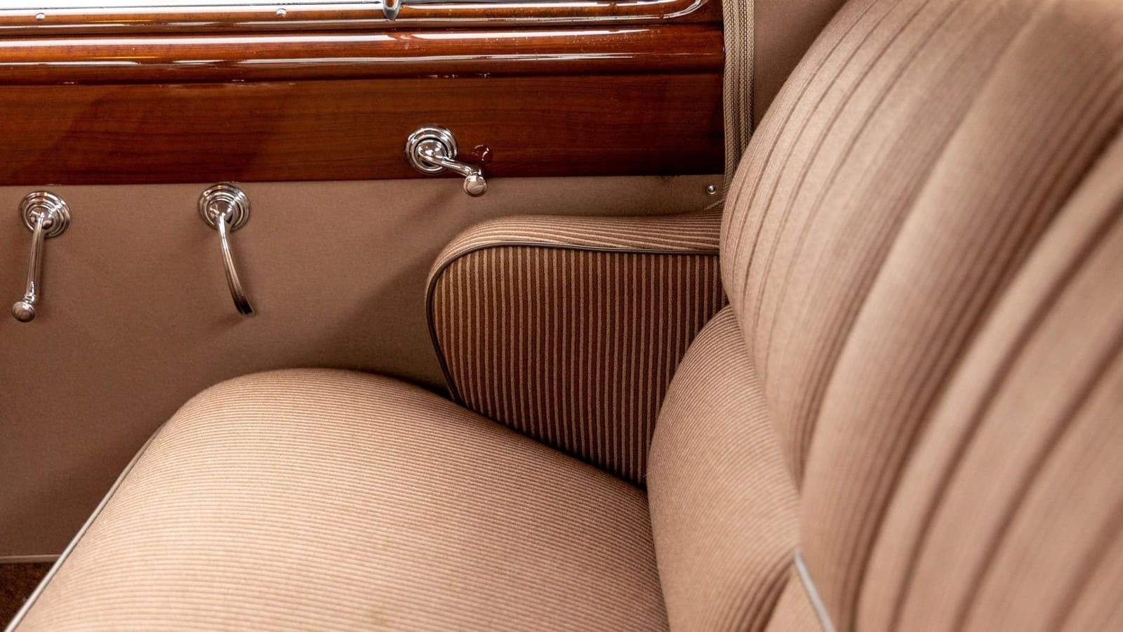 CADILLAC SERIES 62 TOURING SEDAN, foto 88