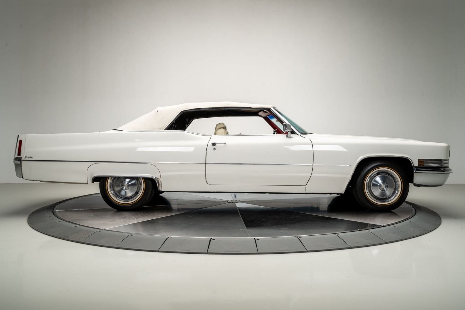 CADILLAC COUPE DEVILLE CONVERTIBLE, foto 12