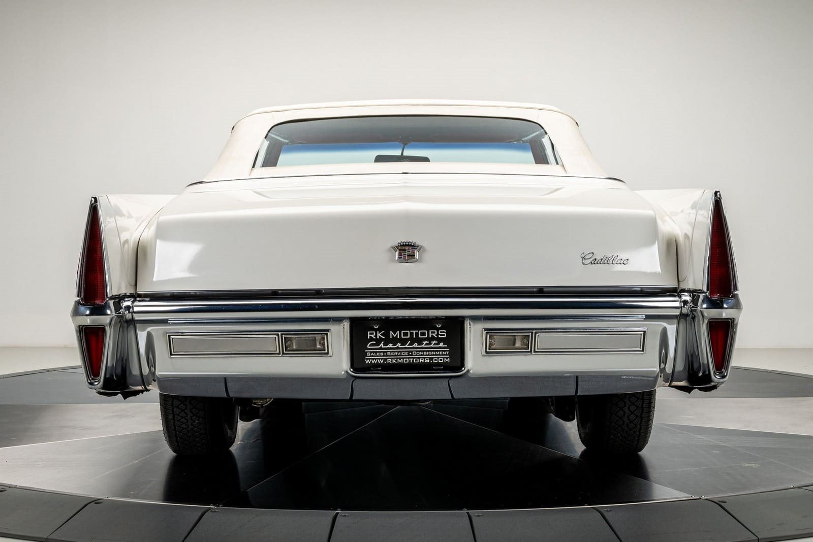 CADILLAC COUPE DEVILLE CONVERTIBLE, foto 18