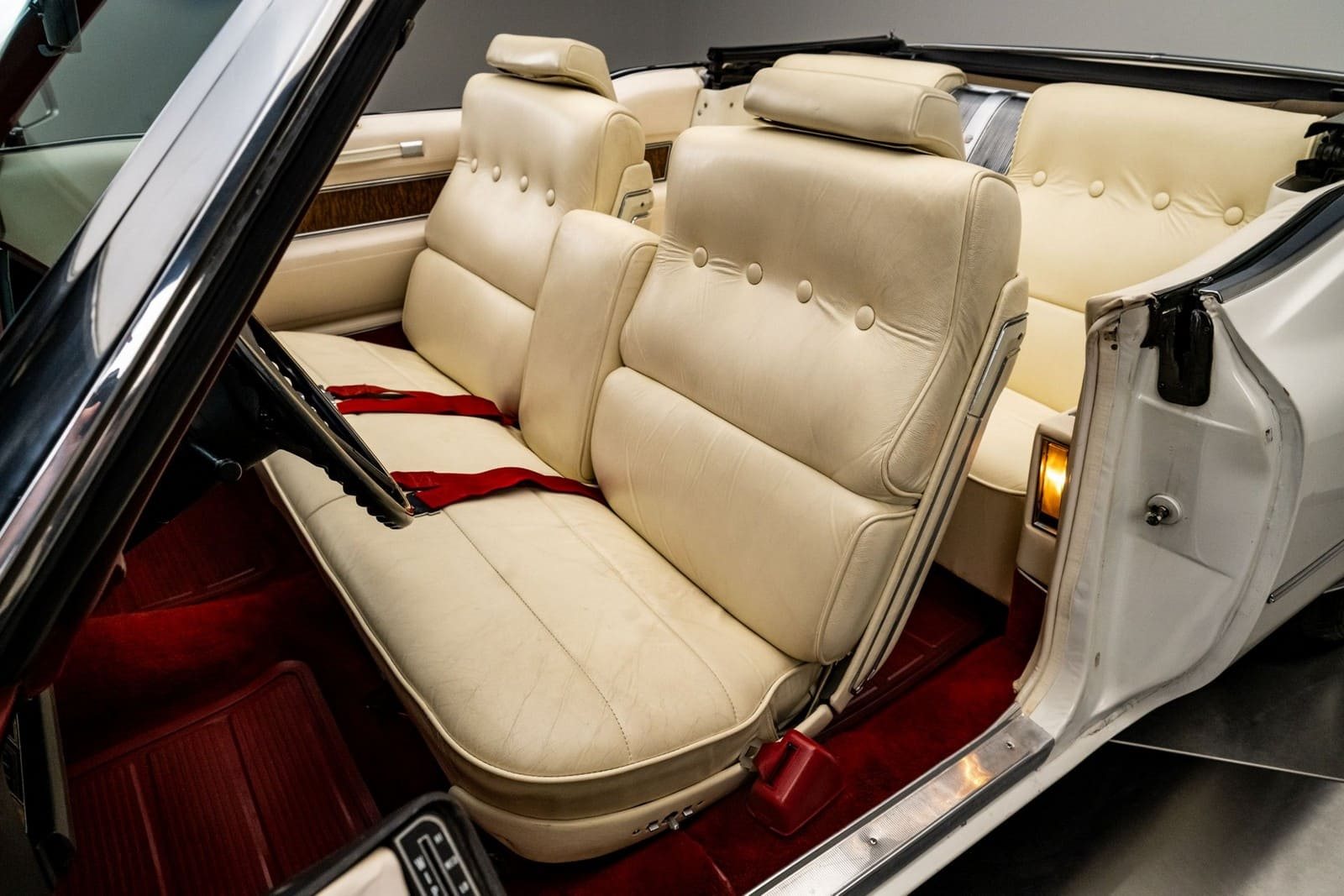 CADILLAC COUPE DEVILLE CONVERTIBLE, foto 40