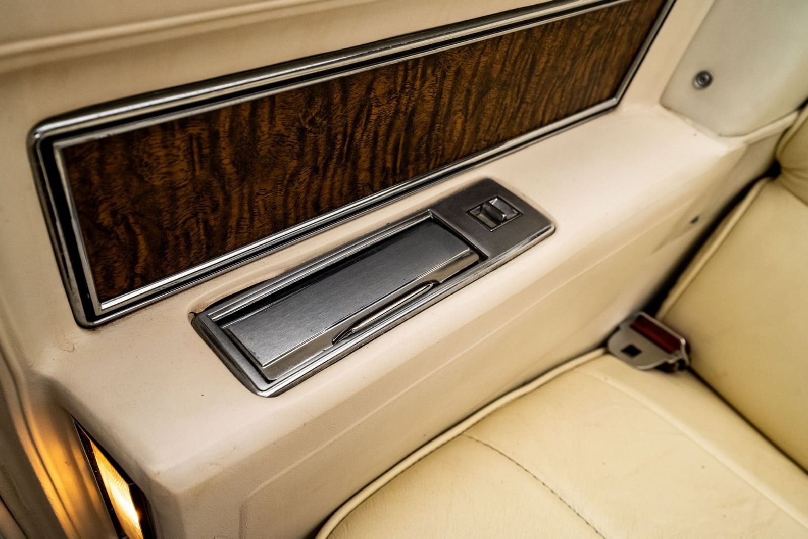 CADILLAC COUPE DEVILLE CONVERTIBLE, foto 54