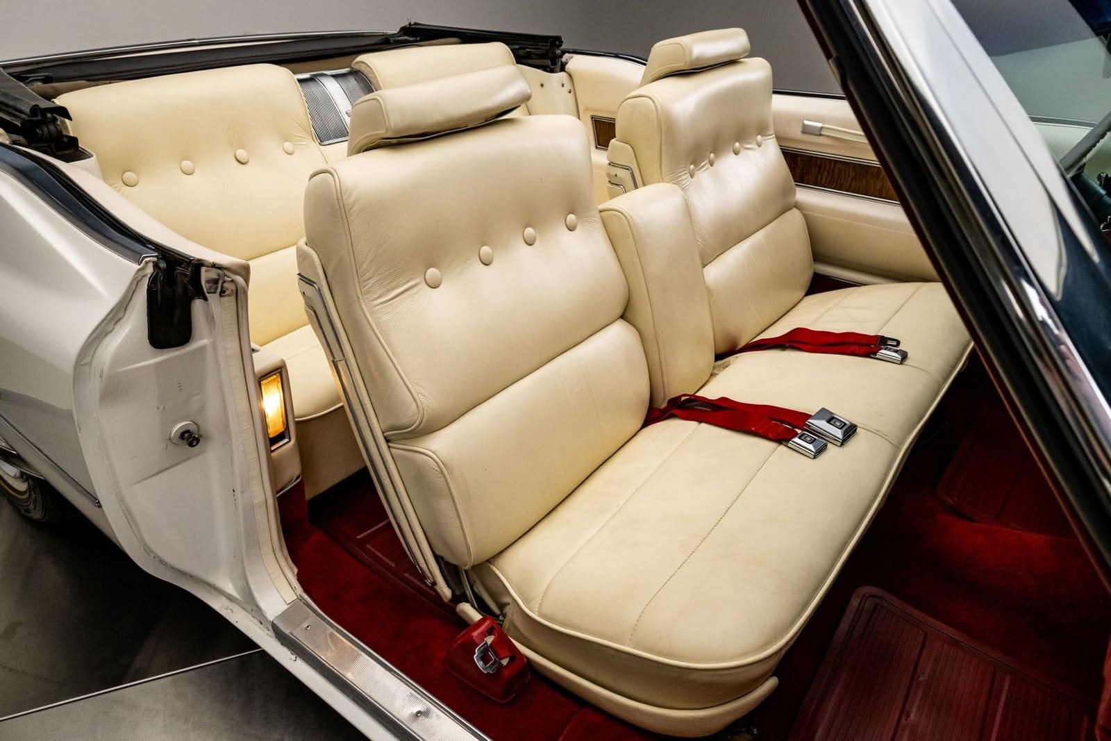 CADILLAC COUPE DEVILLE CONVERTIBLE, foto 55