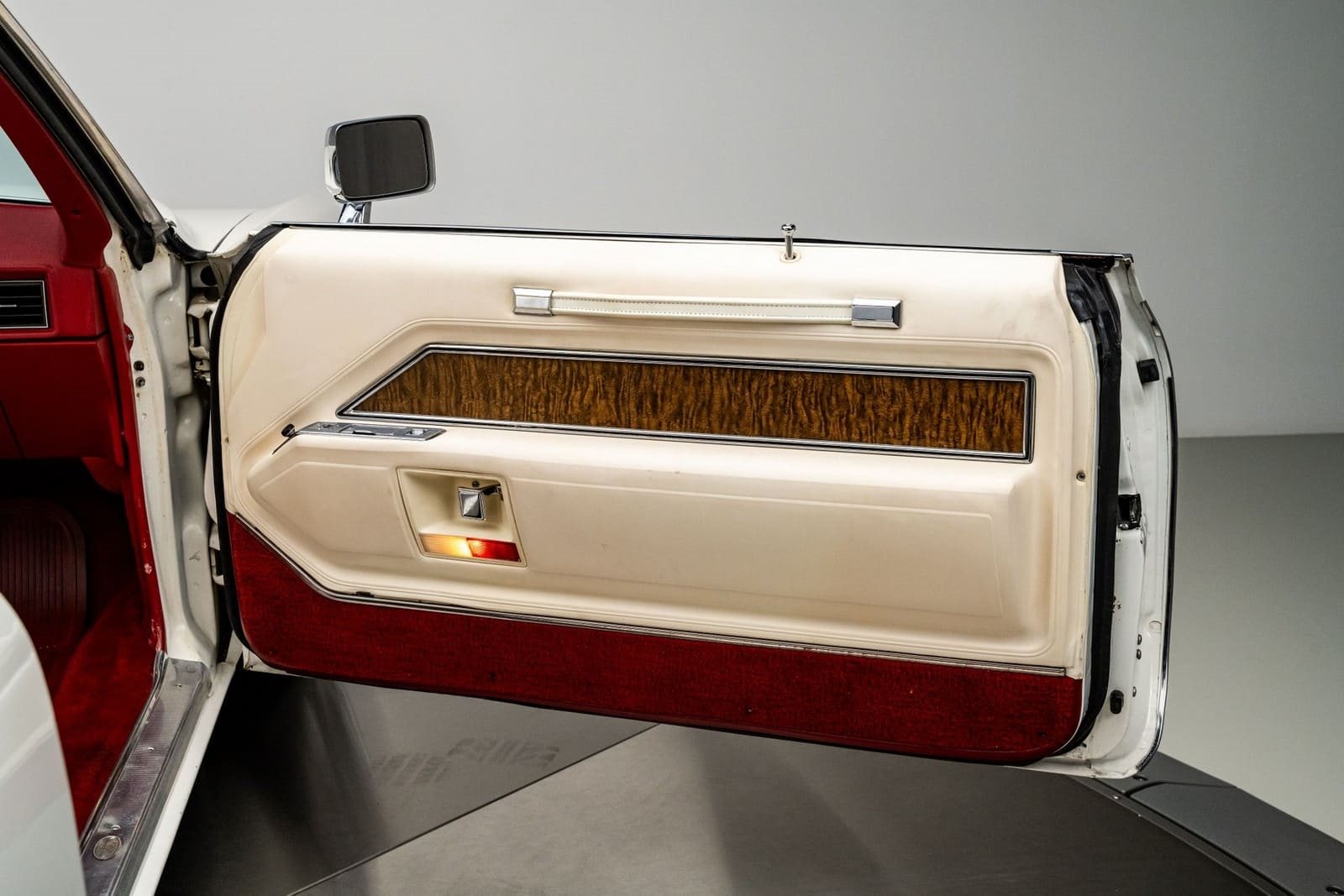 CADILLAC COUPE DEVILLE CONVERTIBLE, foto 57