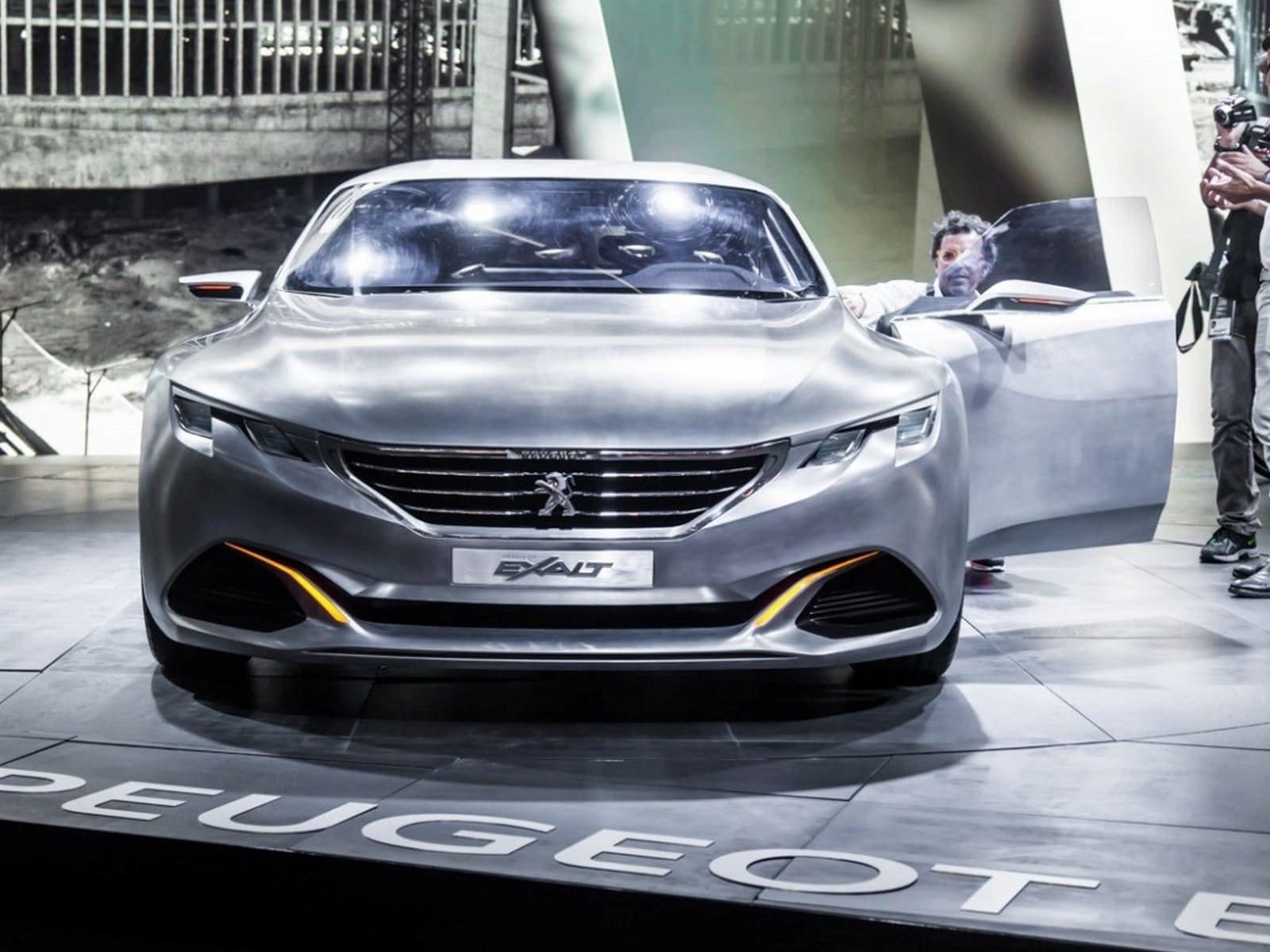 2014 - PEUGEOT EXALT CONCEPT, foto 97