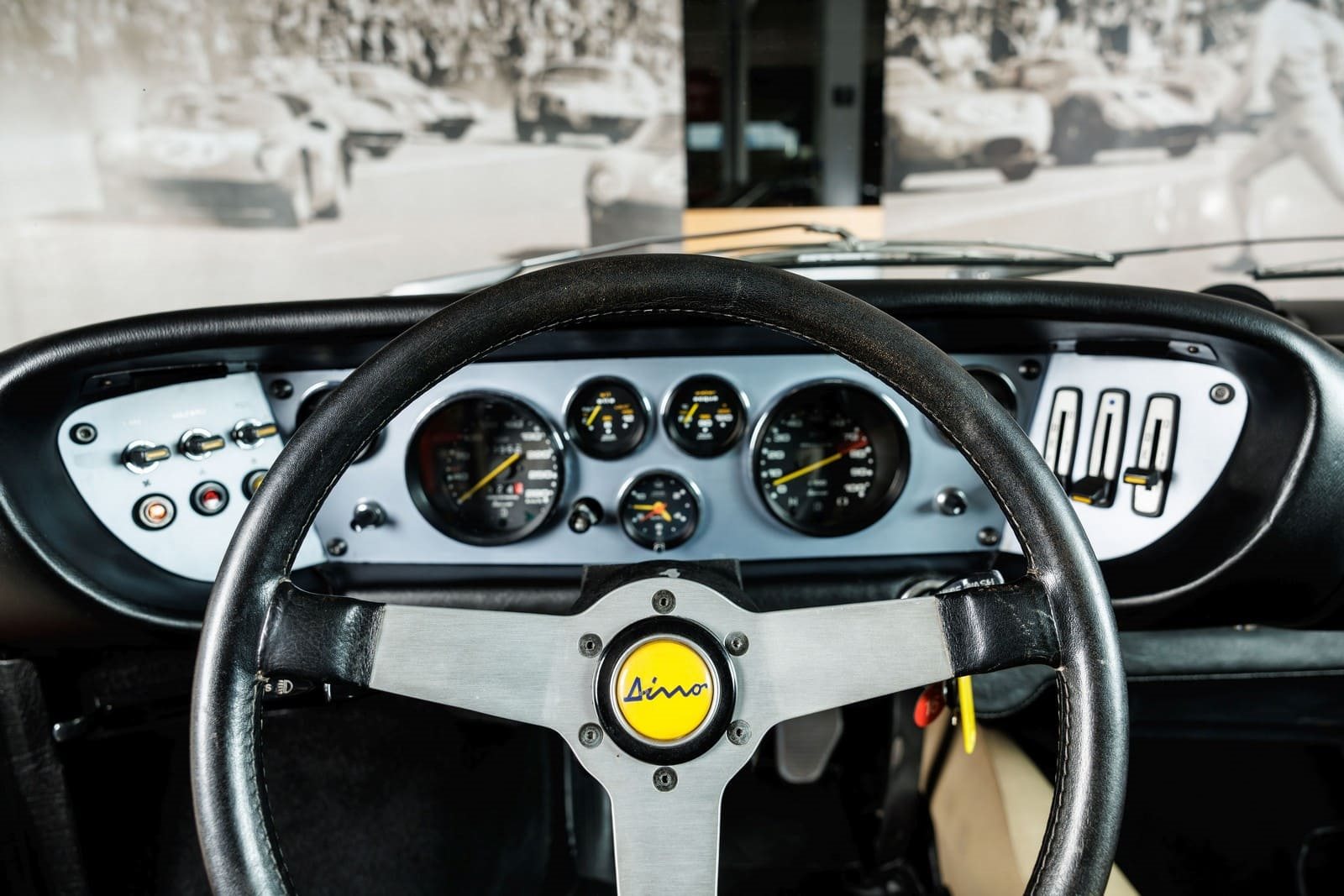 FERRARI DINO F308 GT4, foto 9
