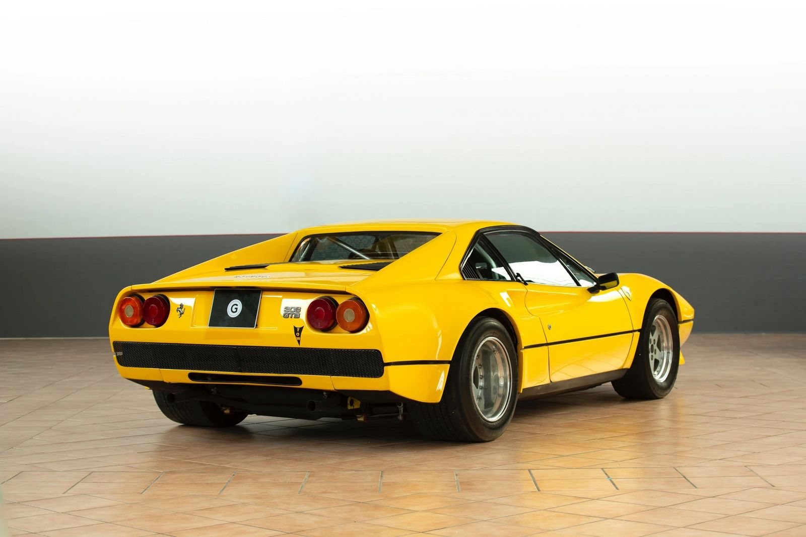 FERRARI F308 GTB VETRORESINA GIALLO MODENA, foto 2