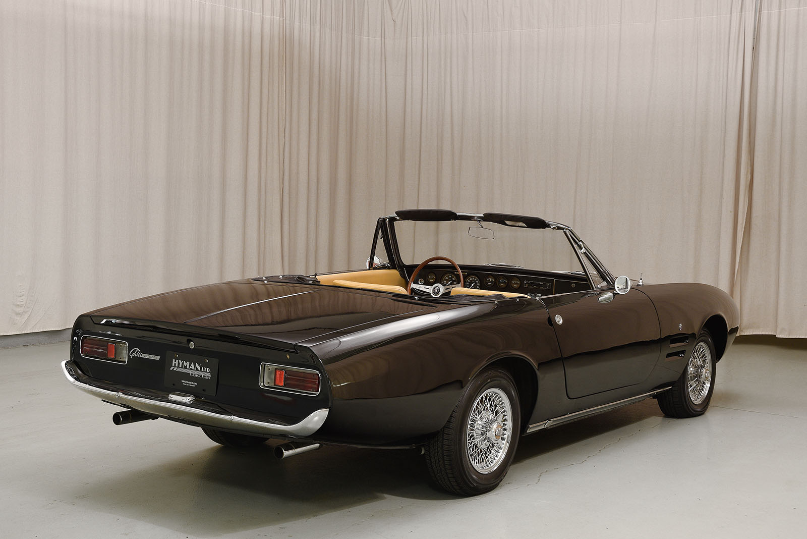 GHIA 450 SS BLACK, foto 3