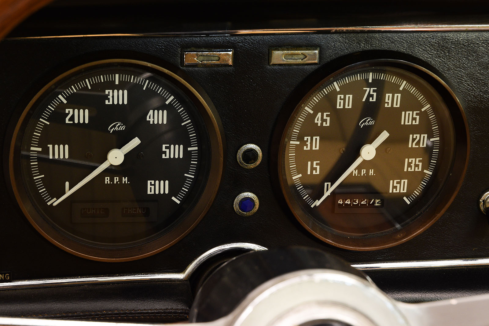 GHIA 450 SS BLACK, foto 11