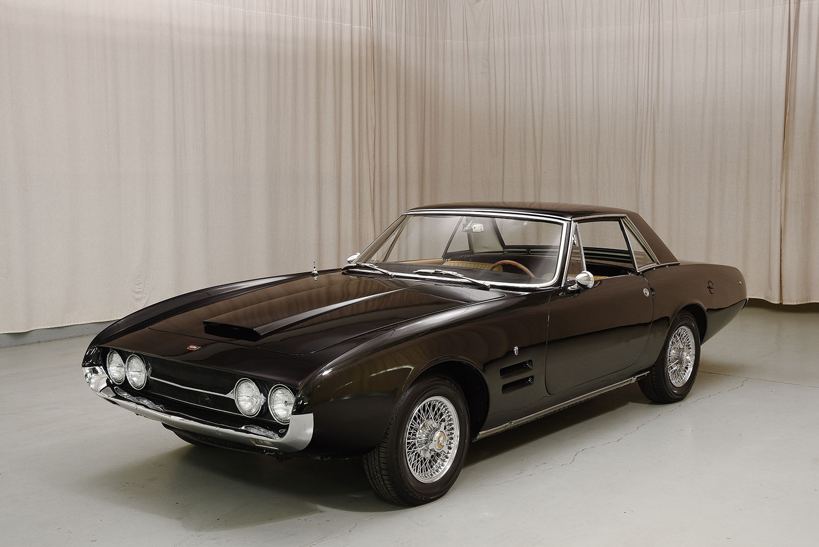 GHIA 450 SS BLACK, foto 30