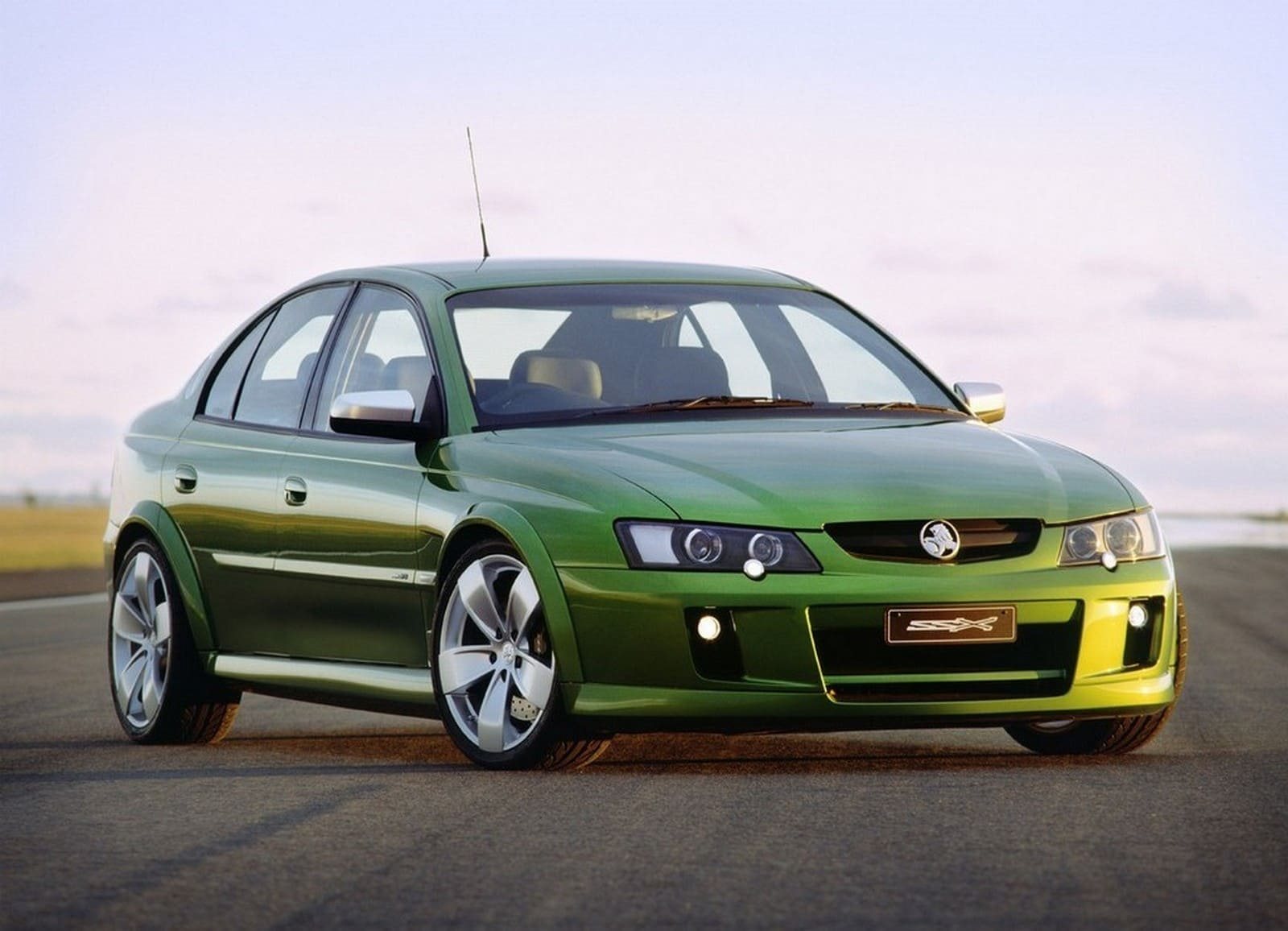 HOLDEN COMMODORE SSX CONCEPT, foto 1
