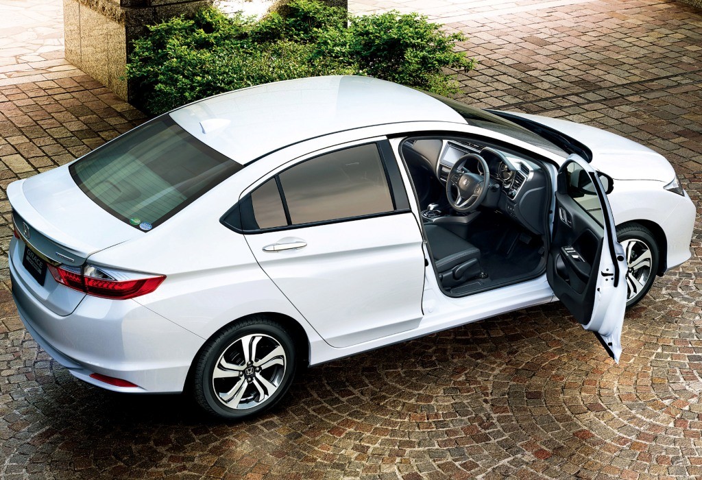2015 - HONDA GRACE HYBRID, foto 12