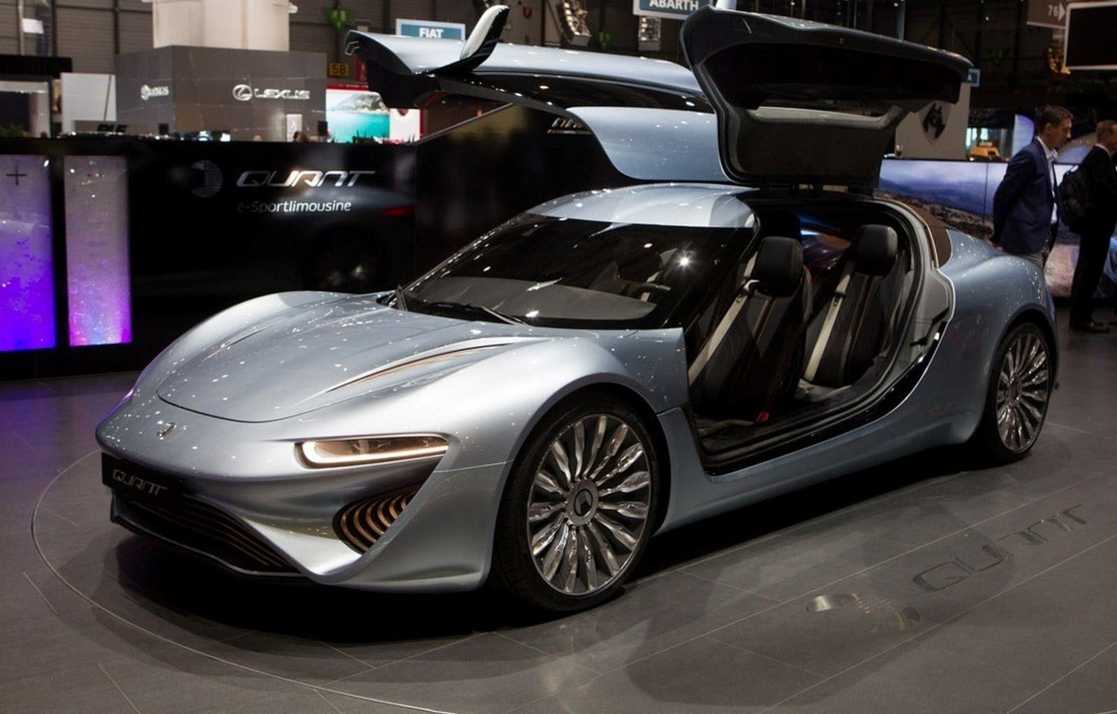NANOFLOWCELL QUANT e-SPORTLIMOUSINE, foto 22