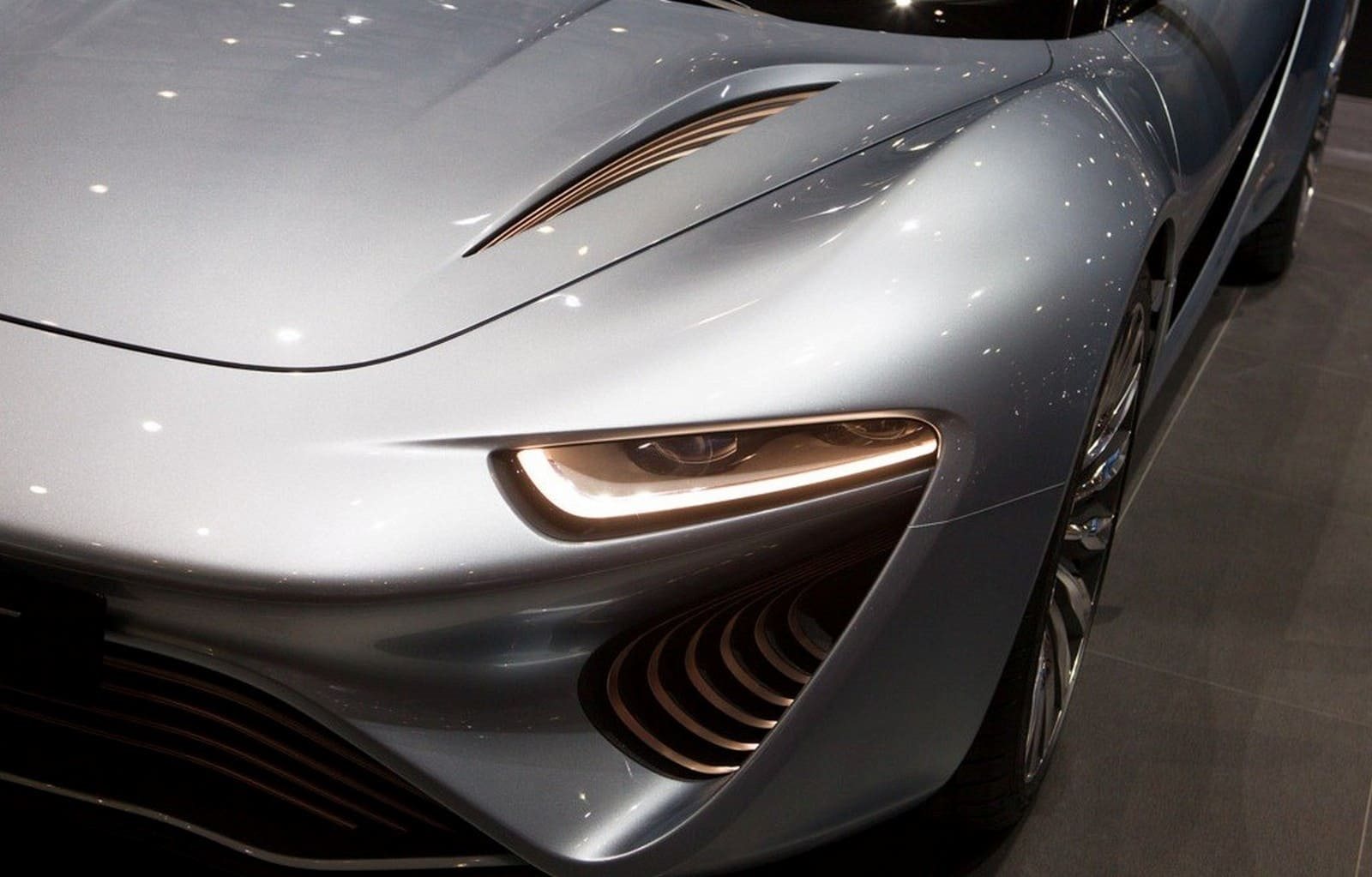 NANOFLOWCELL QUANT e-SPORTLIMOUSINE, foto 27