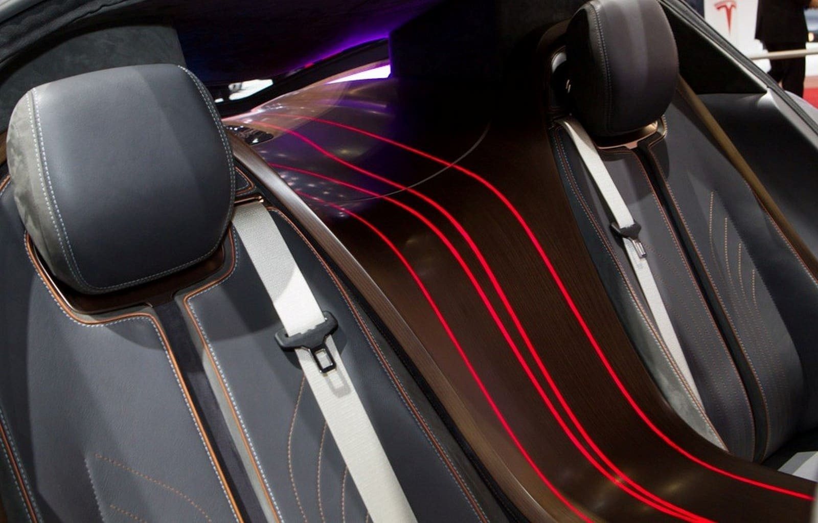 NANOFLOWCELL QUANT e-SPORTLIMOUSINE, foto 31