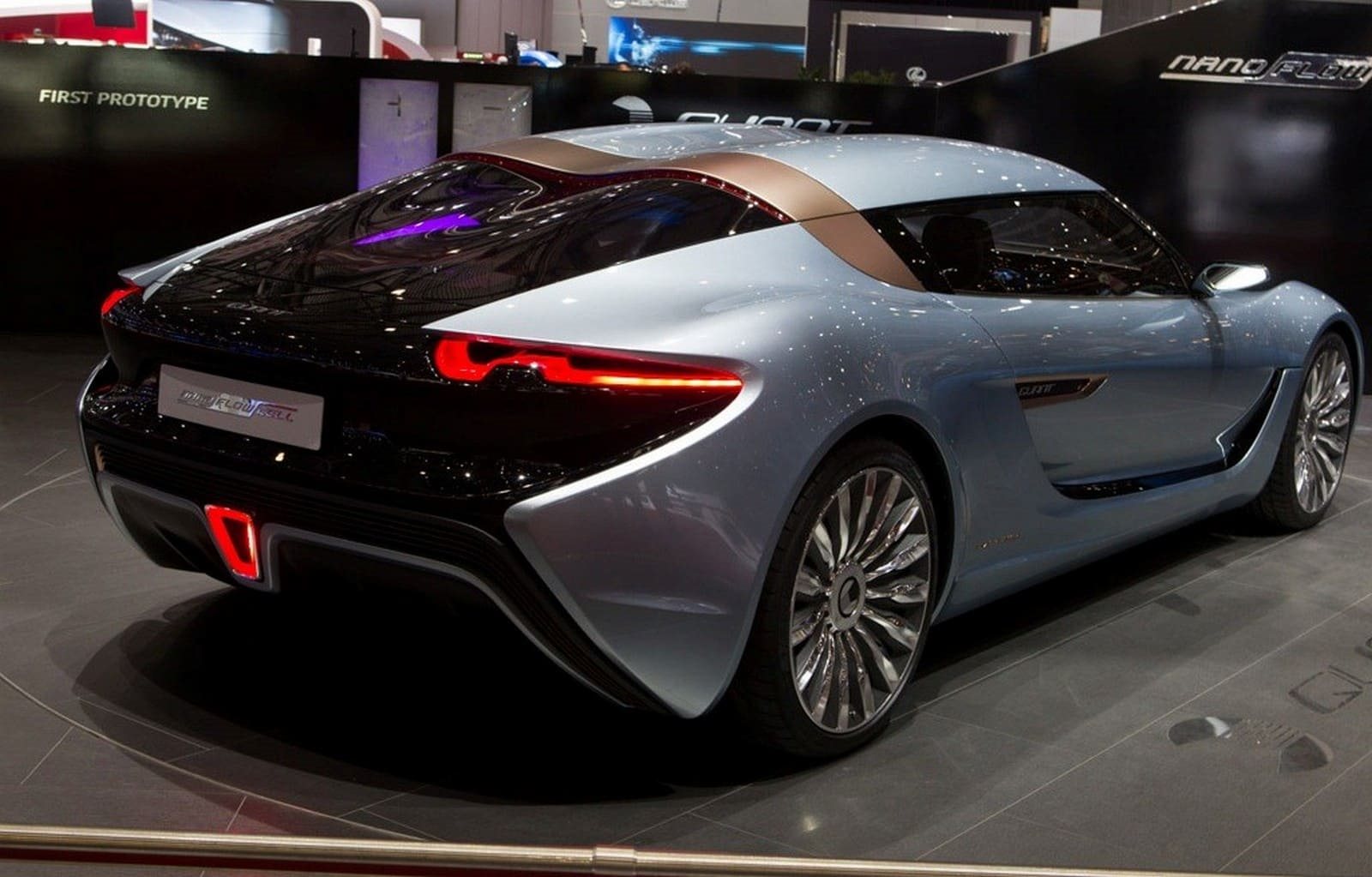 NANOFLOWCELL QUANT e-SPORTLIMOUSINE, foto 34