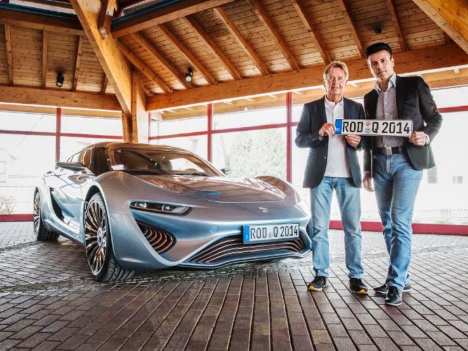 NANOFLOWCELL QUANT e-SPORTLIMOUSINE, foto 37