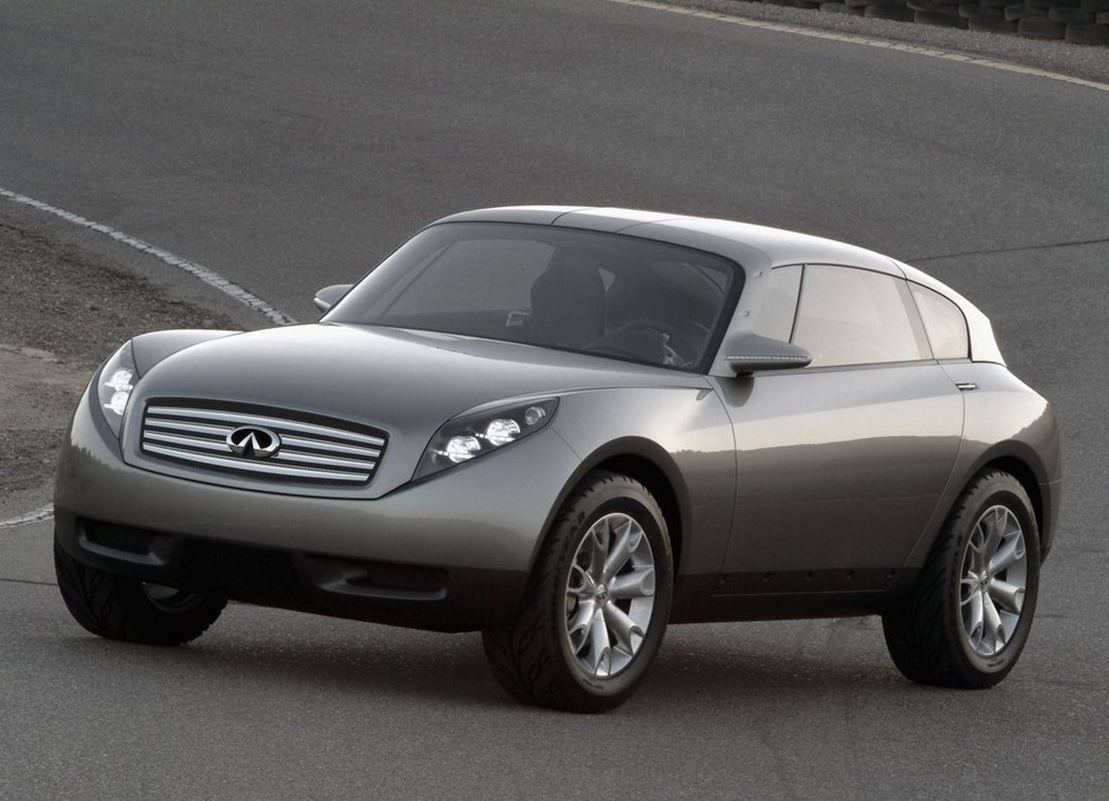 2003 - INFINITI TRIANT CONCEPT, foto 2