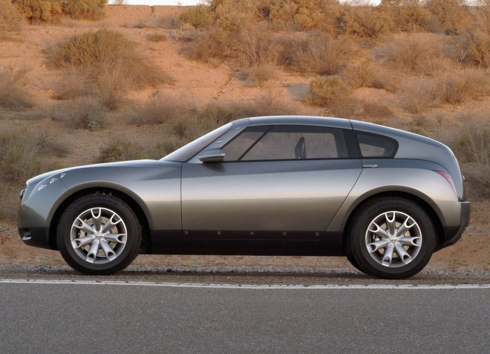 2003 - INFINITI TRIANT CONCEPT, foto 7