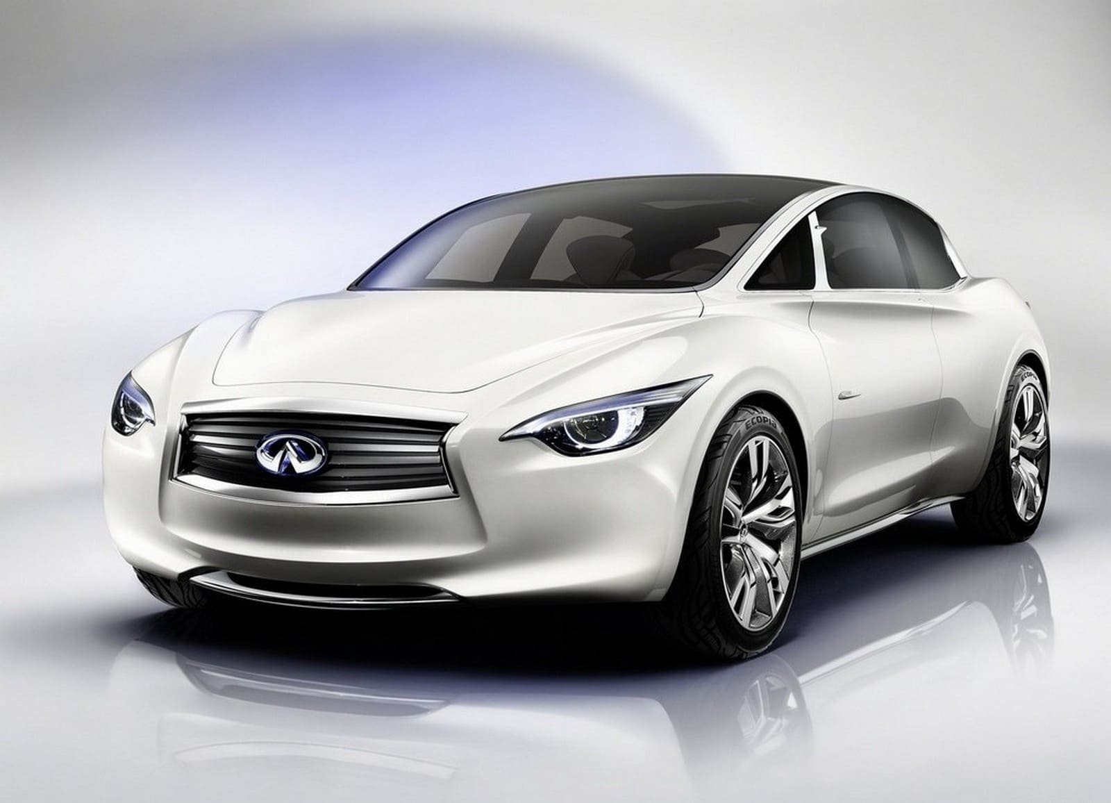 2011 - INFINITI ETHEREA CONCEPT, foto 1