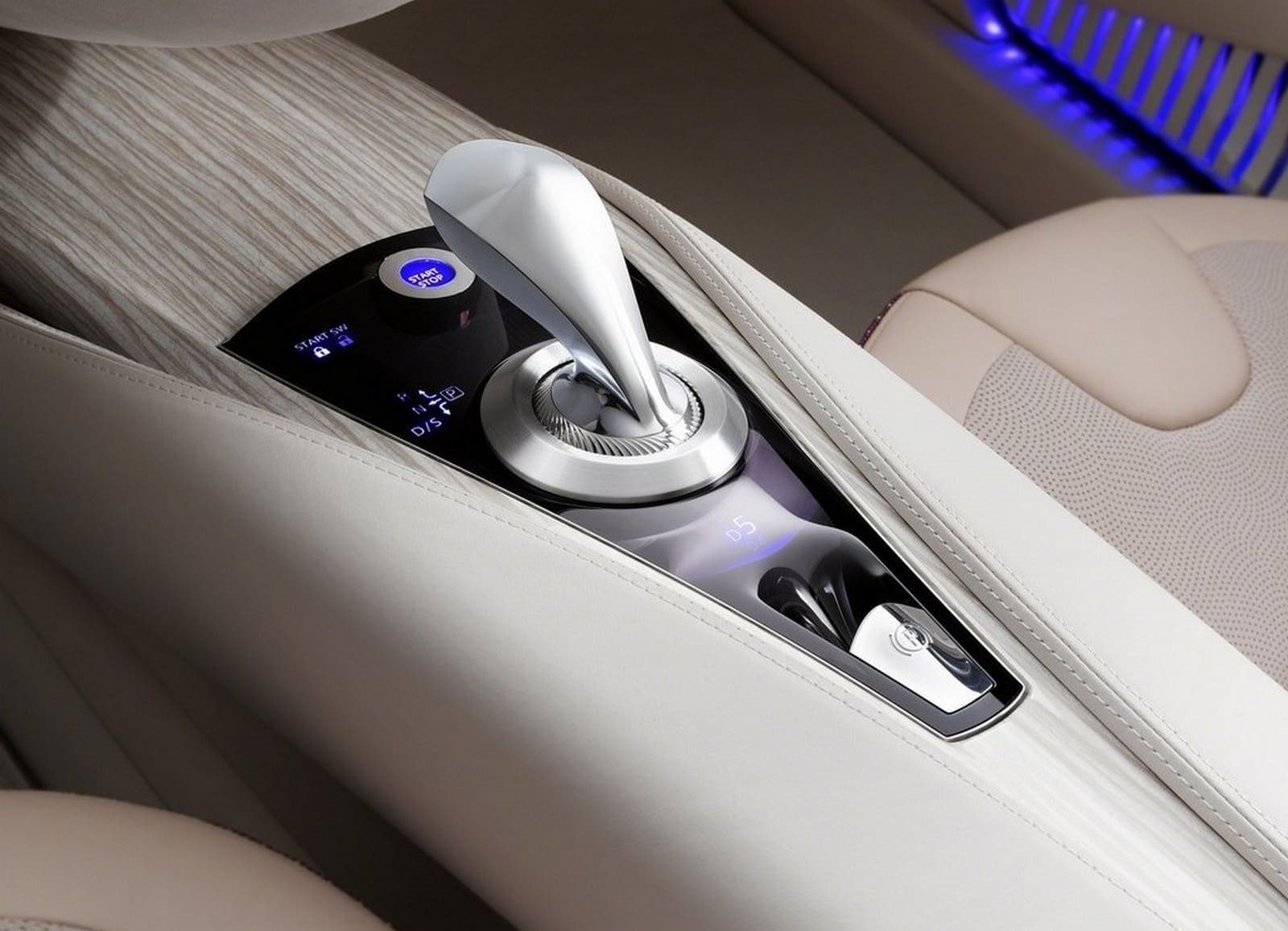 2011 - INFINITI ETHEREA CONCEPT, foto 12