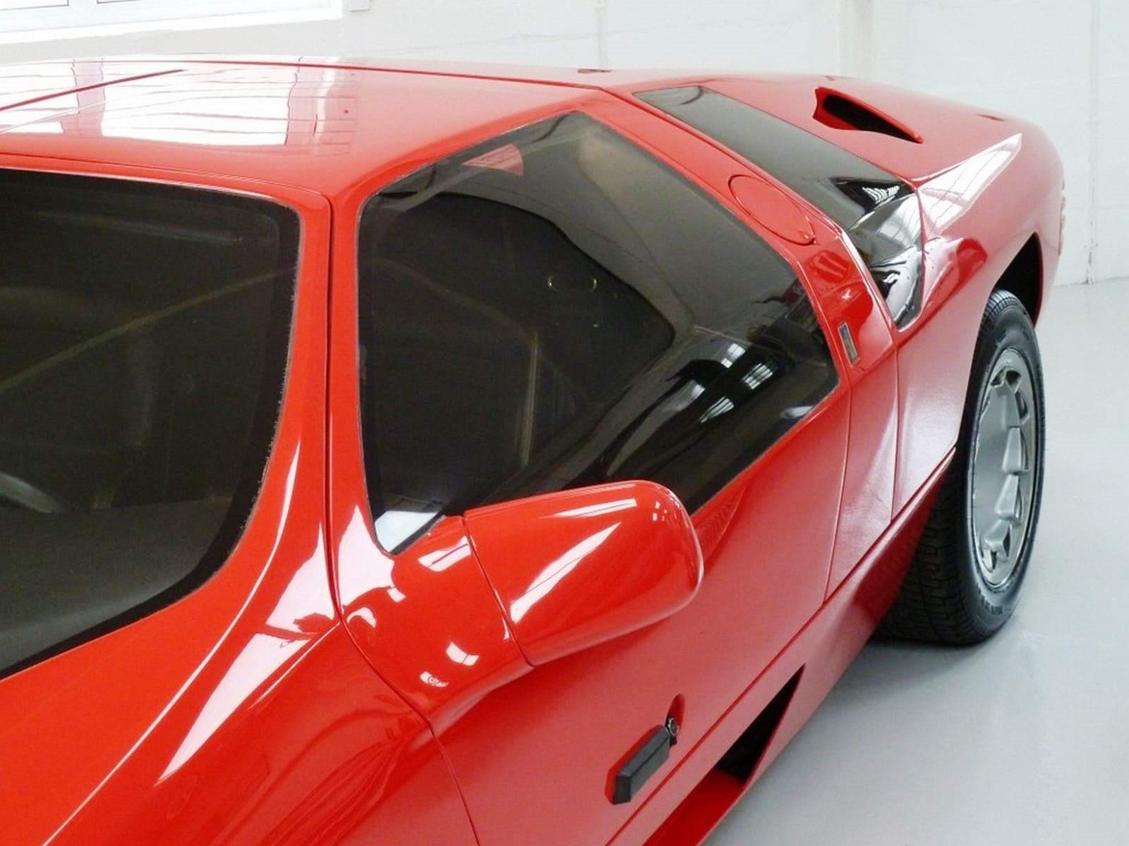 ISDERA IMPERATOR 108i, foto 8