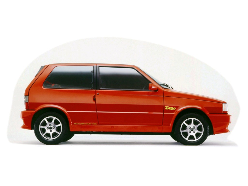 FIAT UNO TURBO, foto 2