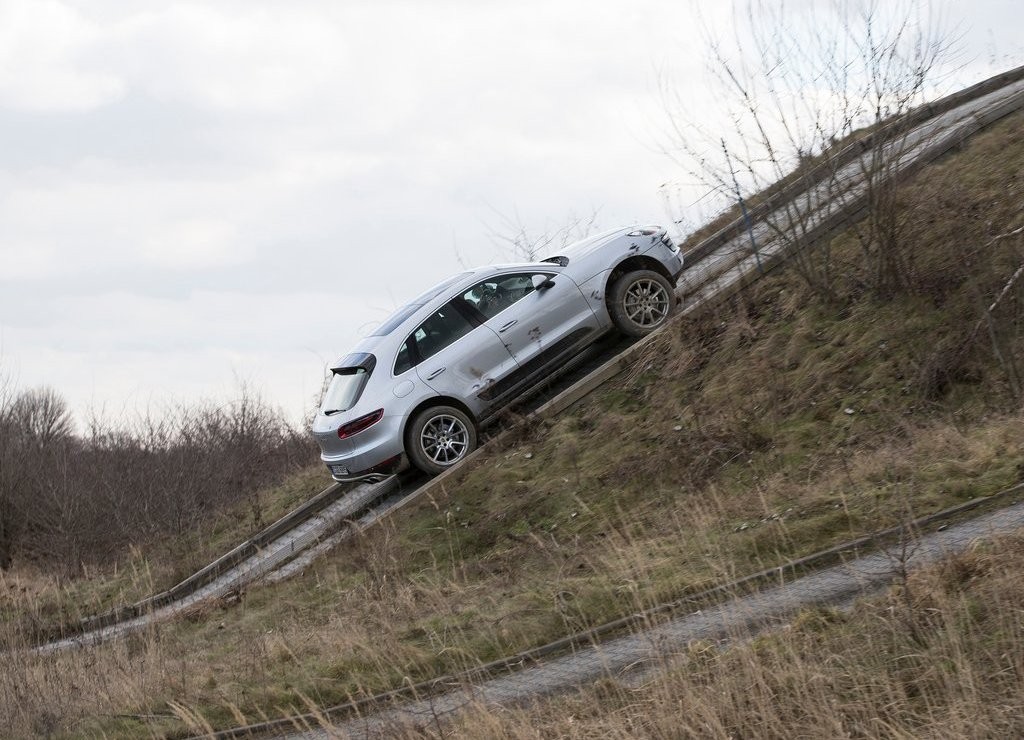 PORSCHE MACAN, foto 22
