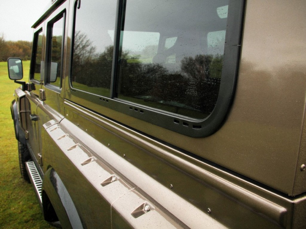 LAND ROVER DEFENDER BY WILDCAT, foto 8