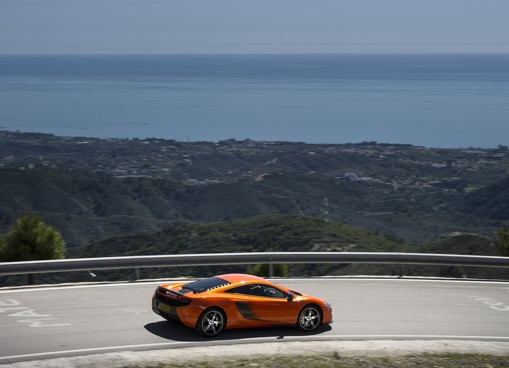 2015 - McLAREN 650S COUPE, foto 36